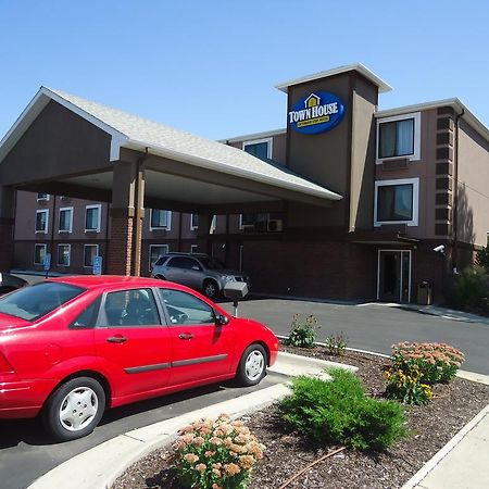 Townhouse Extended Stay Hotel Downtown Lincoln Dış mekan fotoğraf