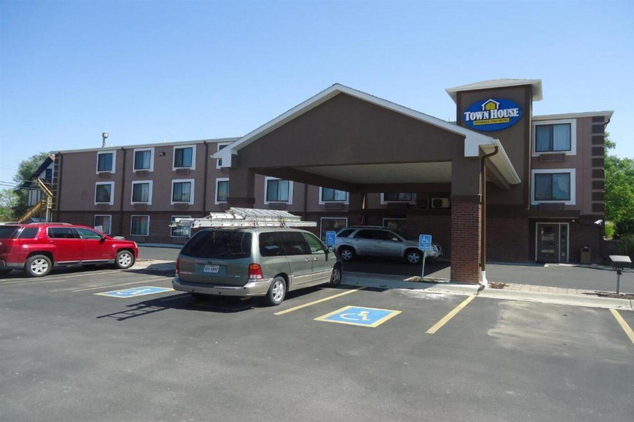 Townhouse Extended Stay Hotel Downtown Lincoln Dış mekan fotoğraf