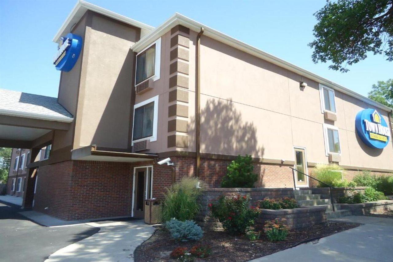 Townhouse Extended Stay Hotel Downtown Lincoln Dış mekan fotoğraf