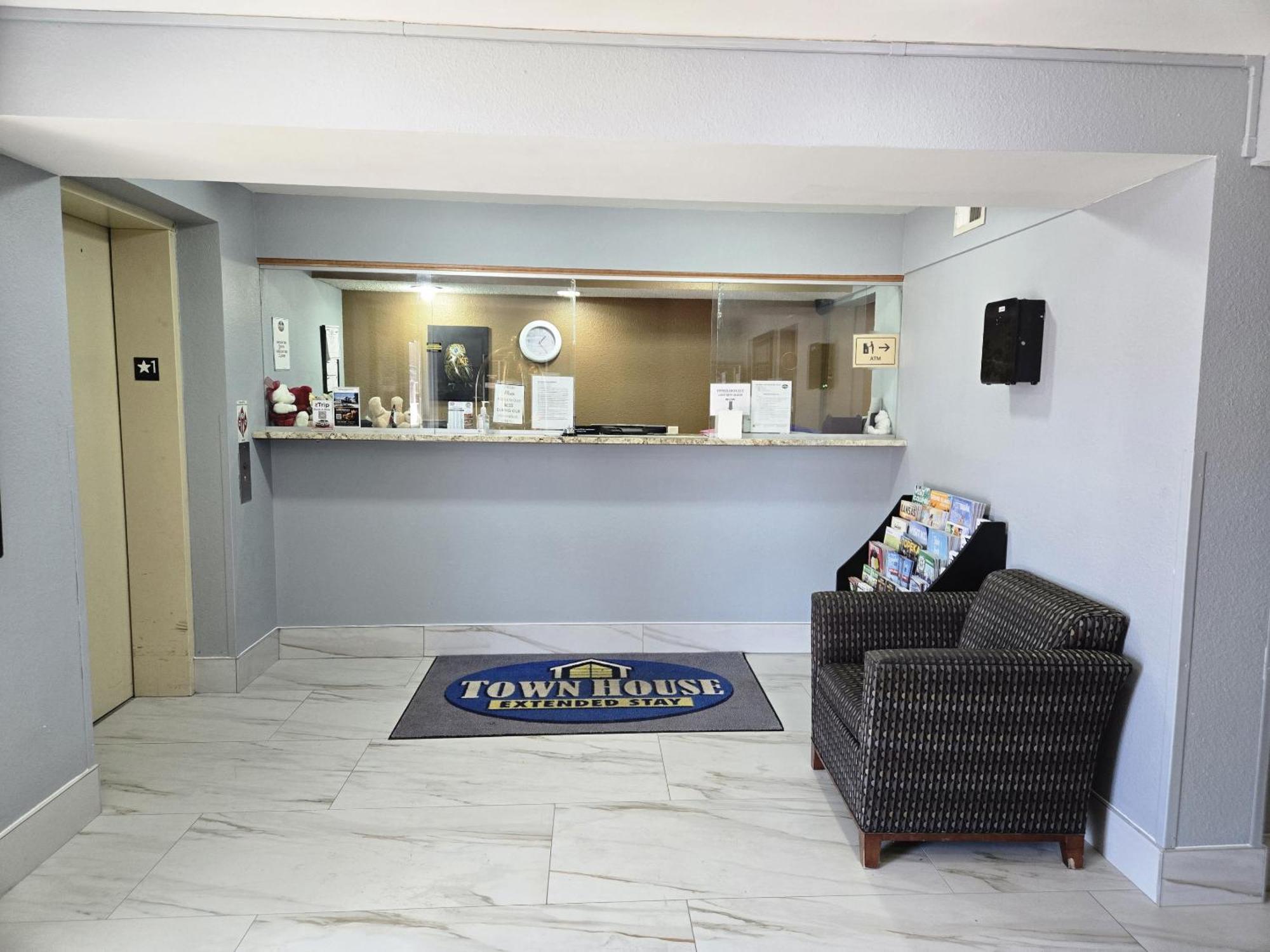 Townhouse Extended Stay Hotel Downtown Lincoln Dış mekan fotoğraf