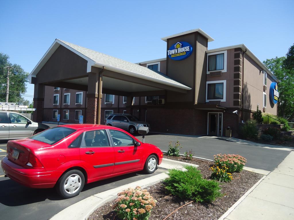 Townhouse Extended Stay Hotel Downtown Lincoln Dış mekan fotoğraf